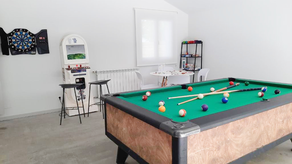 ☀️ Villa Valdés | Chalet Vacacional con piscina, BBQ y sala de juegos · Fotos 8