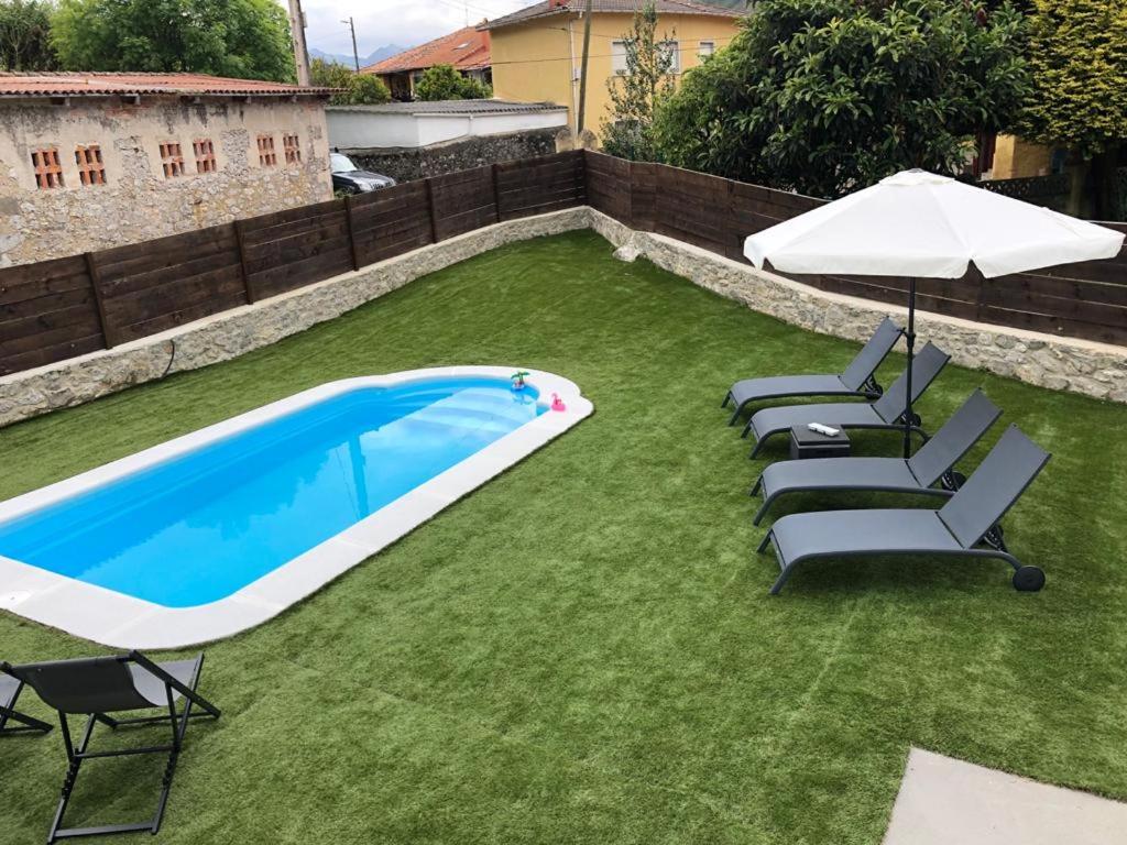 ☀️ Villa Valdés | Chalet Vacacional con piscina, BBQ y sala de juegos · Fotos 3