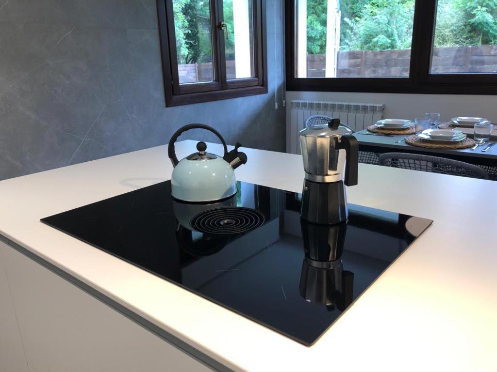 ☀️ Villa Valdés | Chalet Vacacional con piscina, BBQ y sala de juegos · Fotos 5